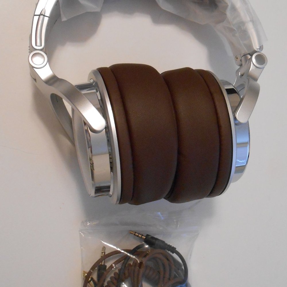 NWOT OneOdio Studio Pro 30 Headset